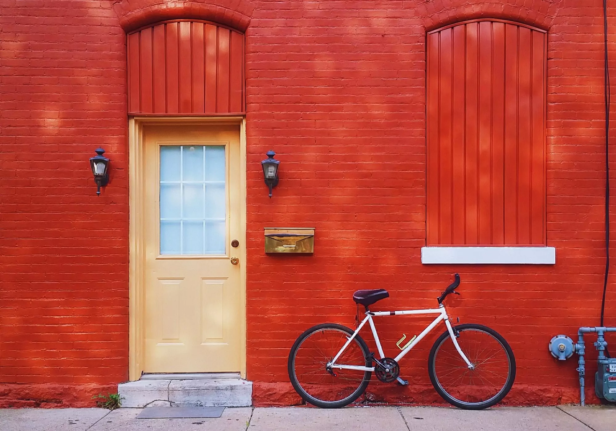 wood house window bicycle home wall 106853 pxhere 65de3991bb 1